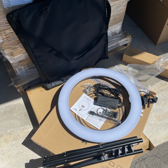 18’’ X-Large Beauty light - Picture 8 of 16